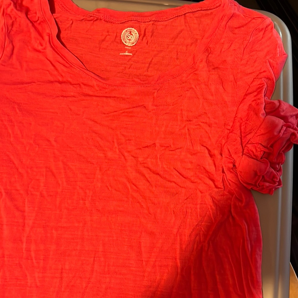 Woman’s top size M short sleeve